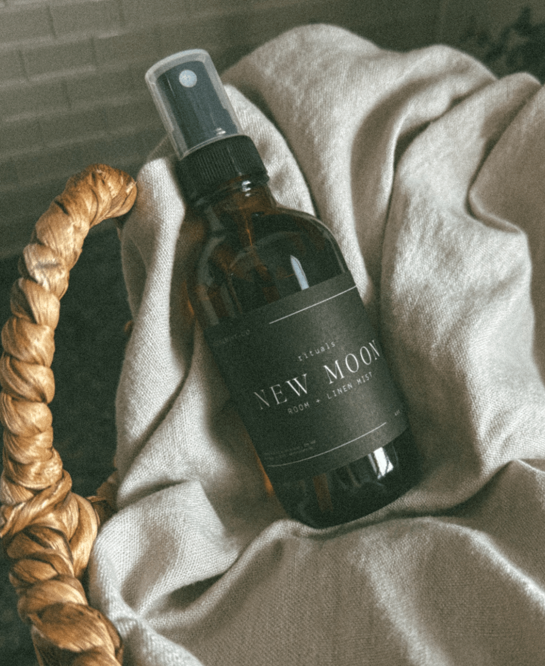 New Moon Room + Linen Mist