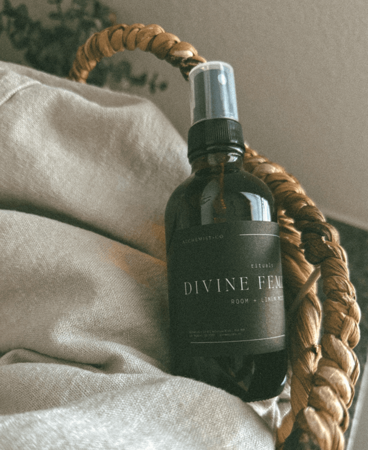 Jasmine + Black Tea – Room & Linen Mist
