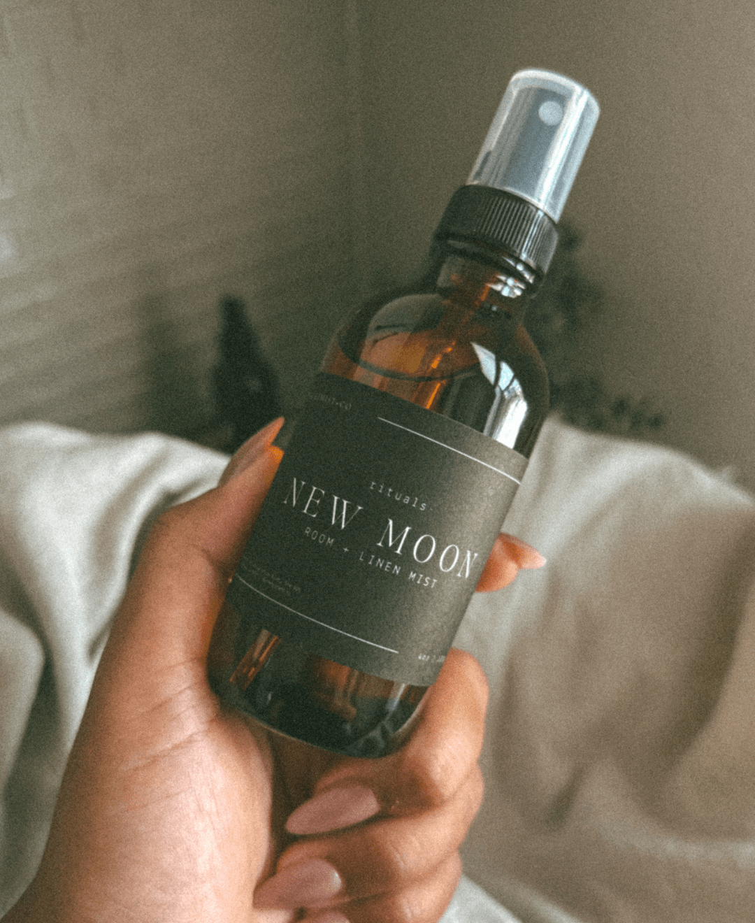New Moon Room + Linen Mist