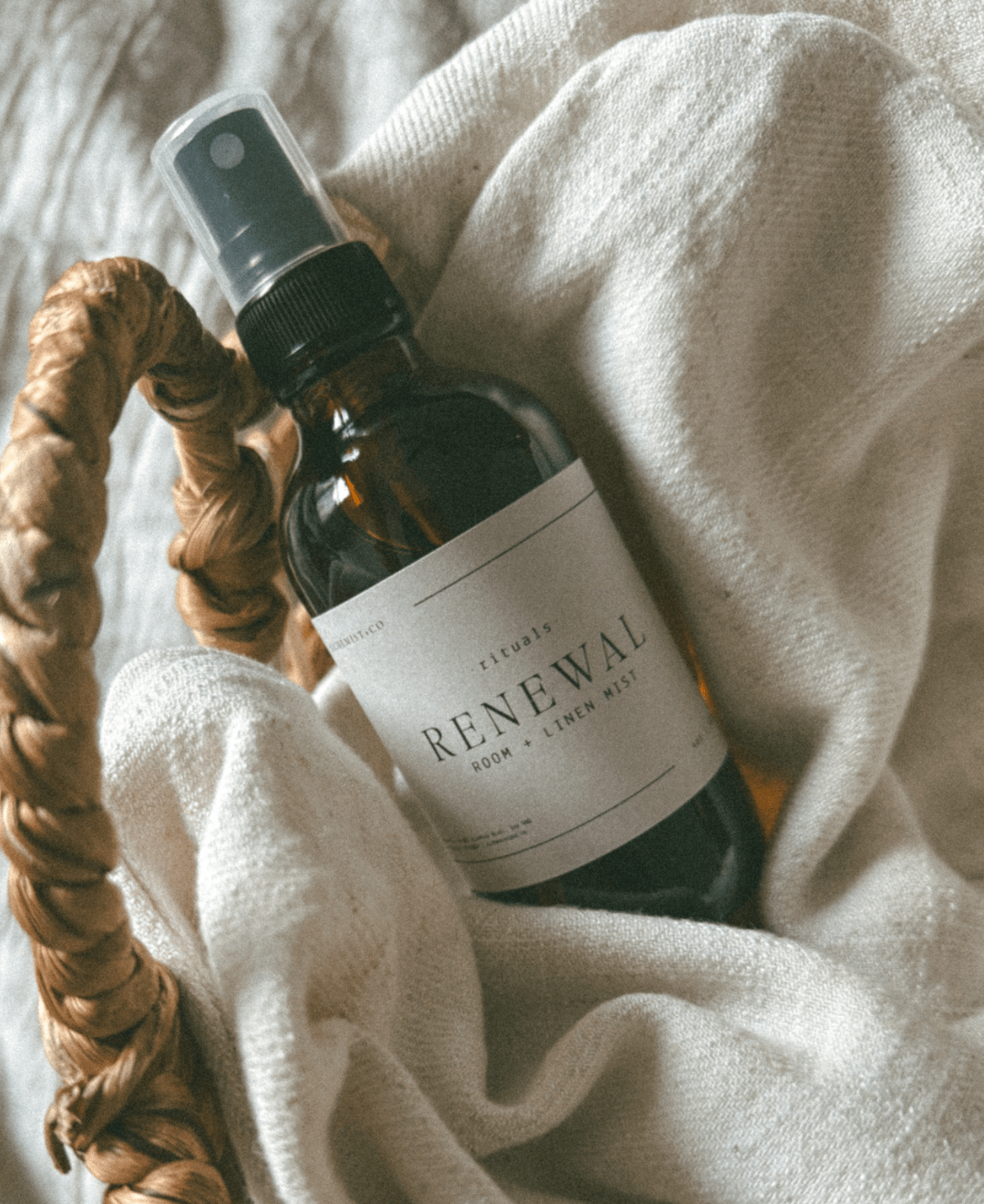 Renewal Room + Linen Mist